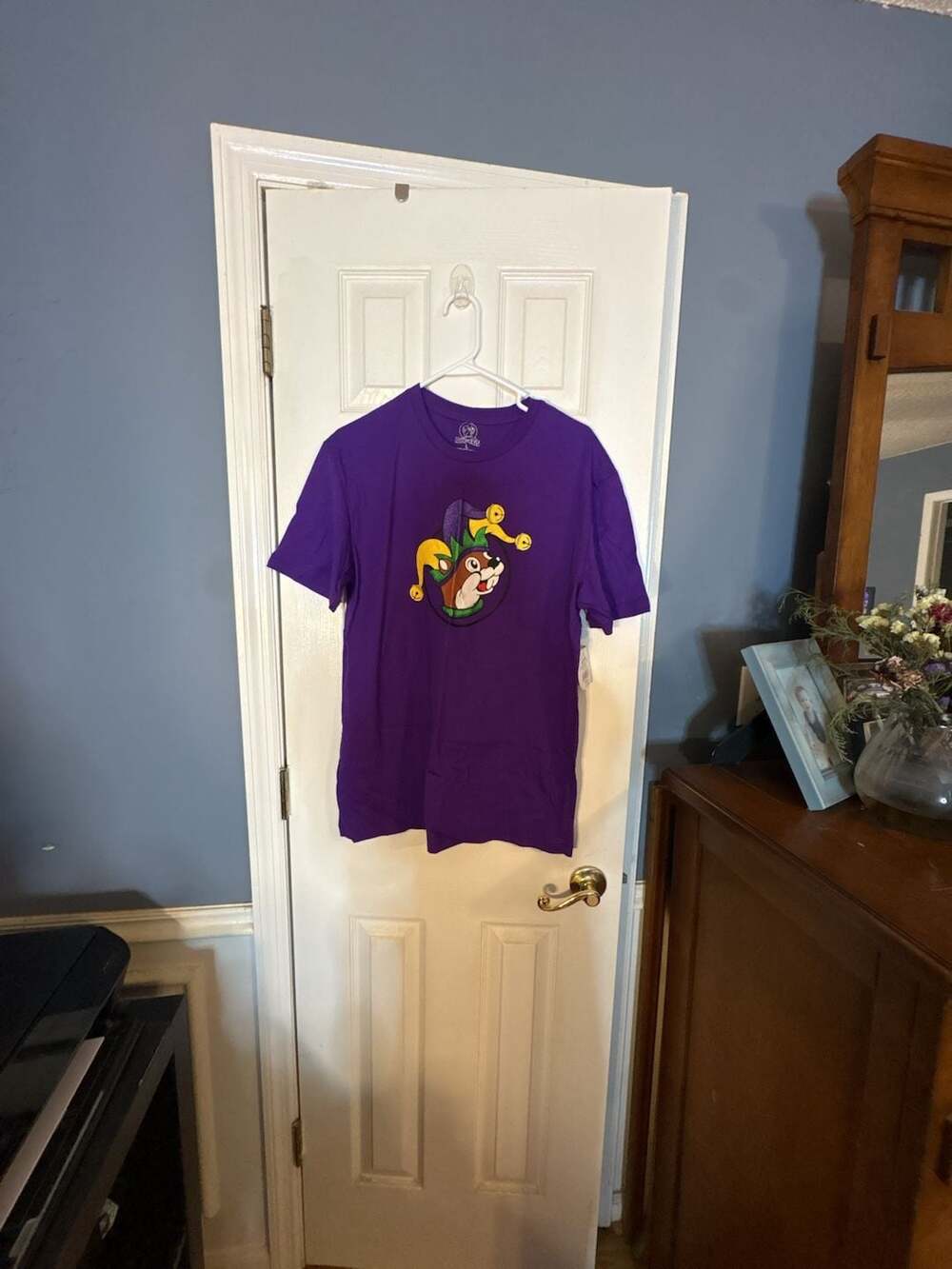 Buc-ee's 2026 Purple Mardi Gras T-Shirt - Let The Good Times Roll